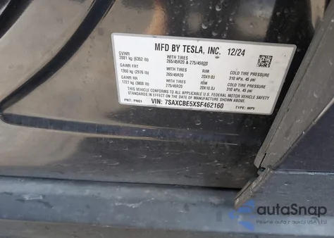 2025 Tesla Model X Long Range z USA, uszkodzony, nr VIN 7SAXCBE5XSF462160